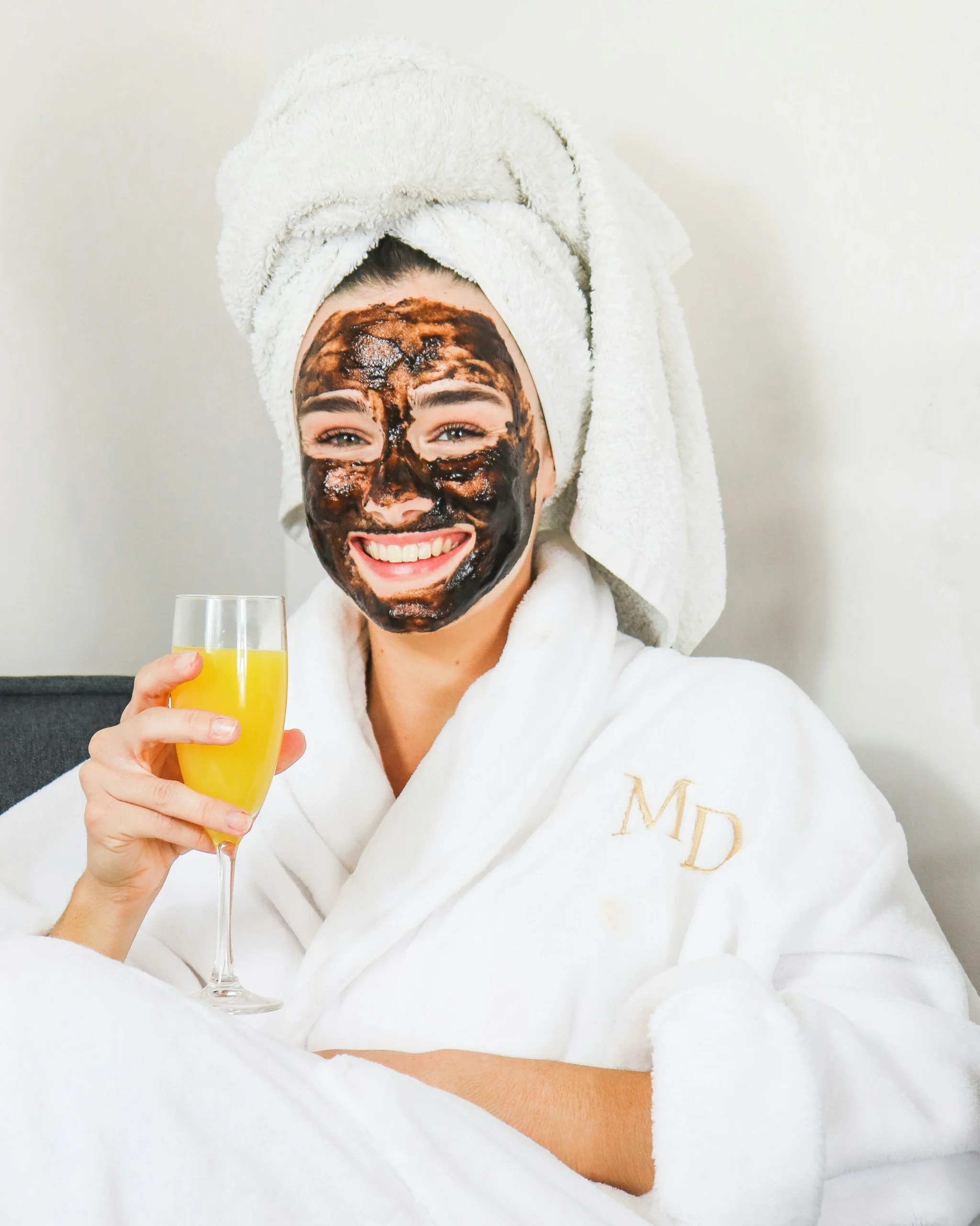 30-Day Glow Up Challenge: The At-Home Plan to Transform Your Hair, Skin, Body & Confidence, hair glow-up, skinimalism routine, blogging, blogger, healthy lifestyle, habits